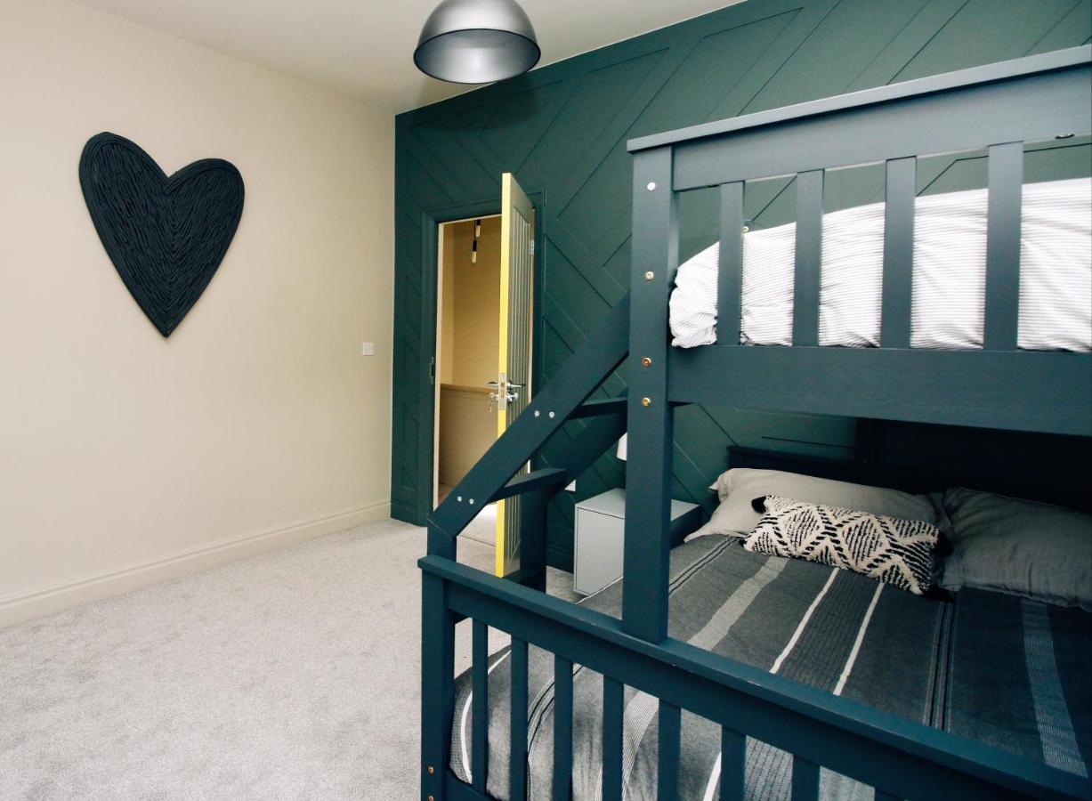 Xxhot Tubxx 4Bed Semi, Sleeps 8, 2 Bathrooms Blackpool Dış mekan fotoğraf