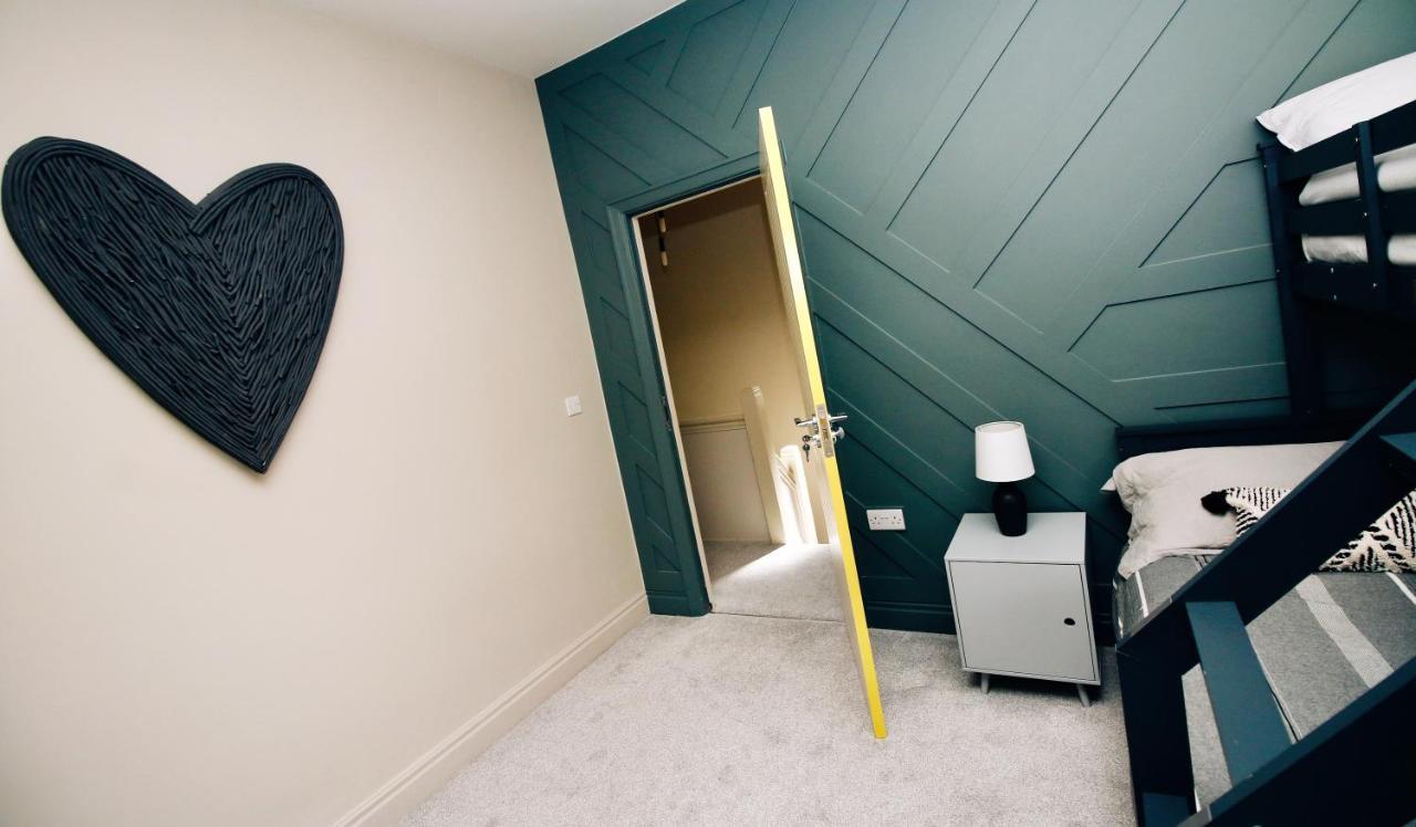 Xxhot Tubxx 4Bed Semi, Sleeps 8, 2 Bathrooms Blackpool Dış mekan fotoğraf