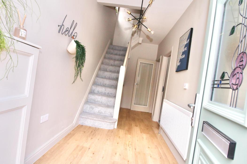 Xxhot Tubxx 4Bed Semi, Sleeps 8, 2 Bathrooms Blackpool Dış mekan fotoğraf